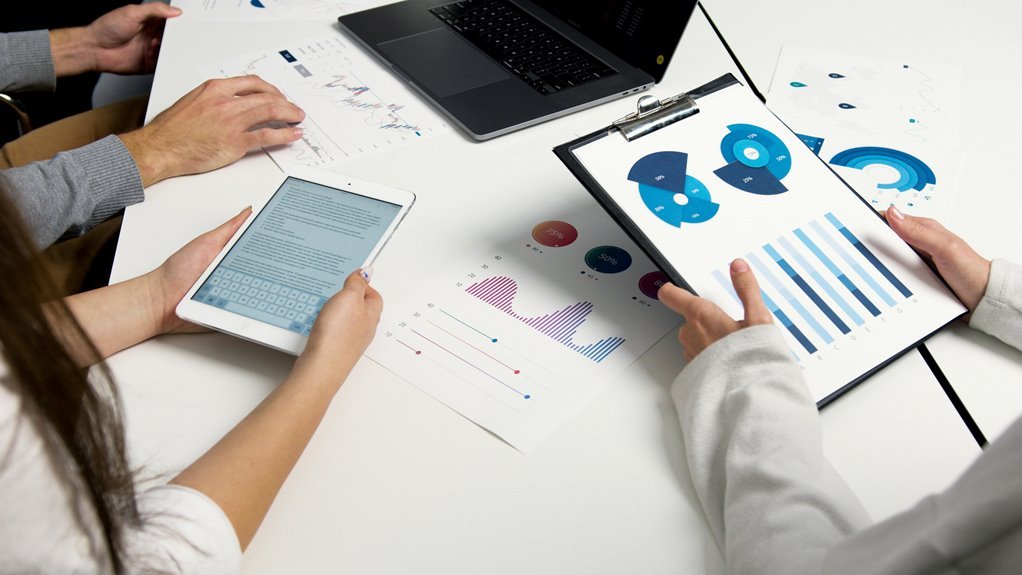 e commerce business profit strategies